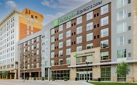 Holiday Inn Express & Suites - Lincoln Downtown By Ihg